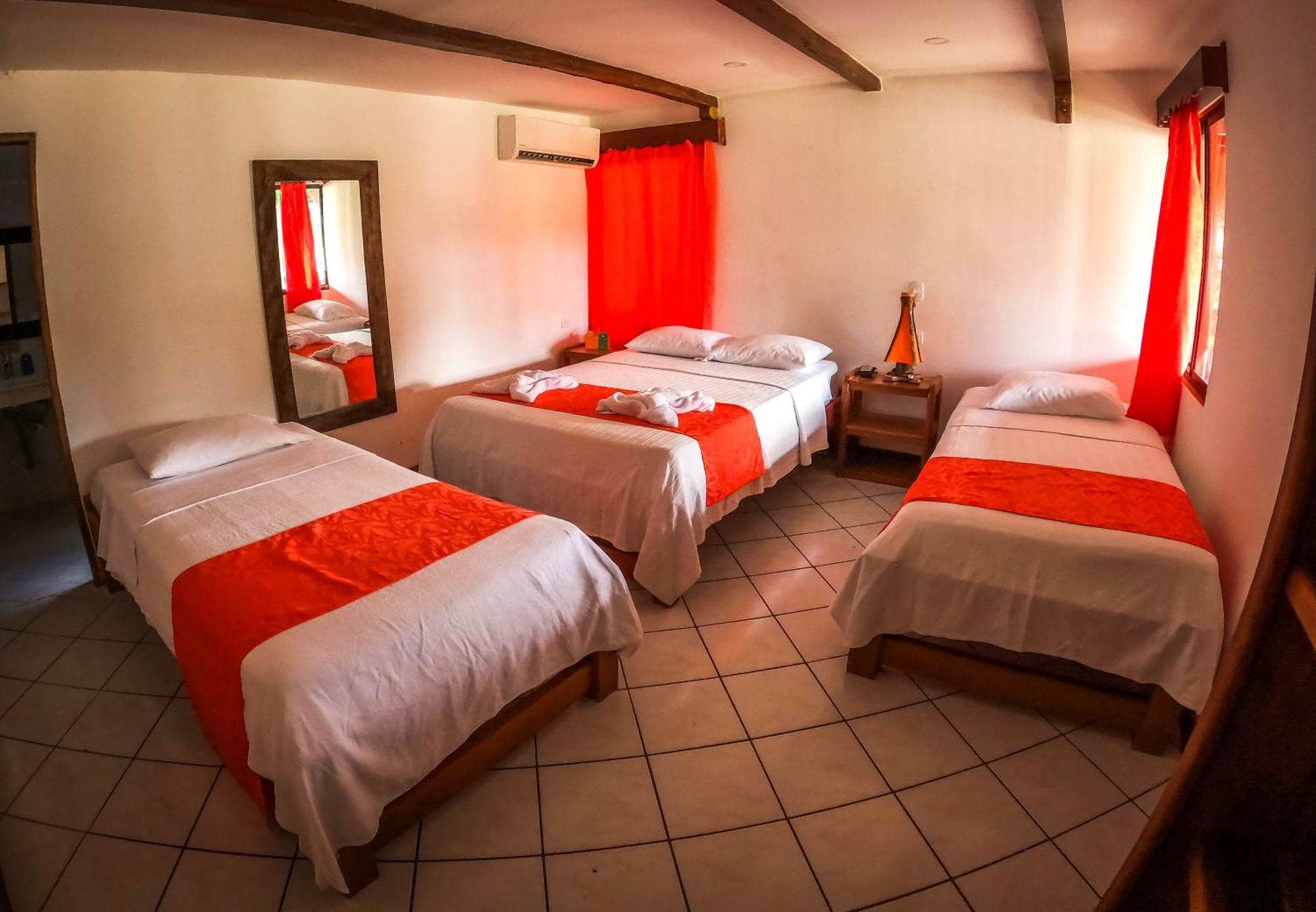 Tacarcuna Lodge Capurganá المظهر الخارجي الصورة